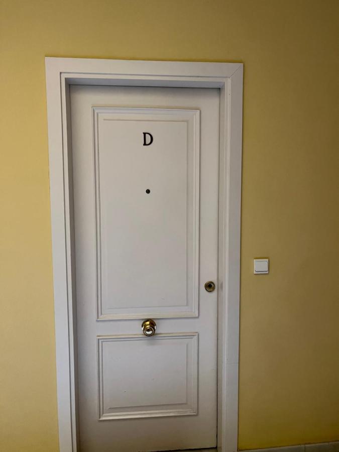 Very Nice Apartament. City Center. Private Parking เซบีญา ภายนอก รูปภาพ